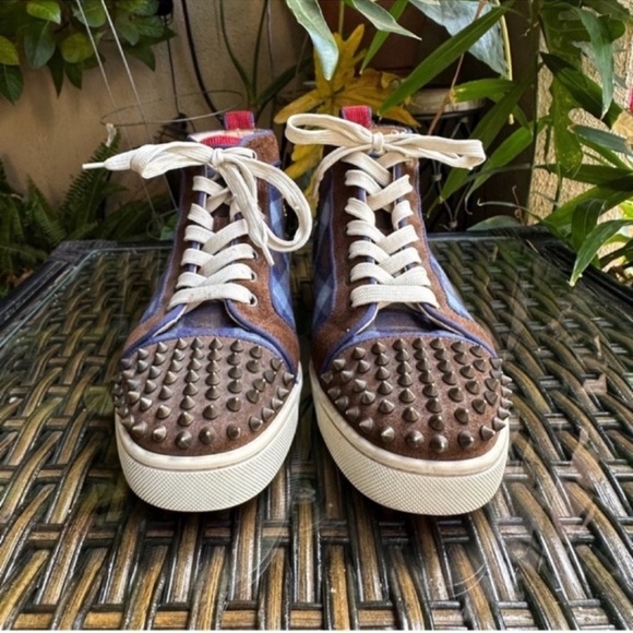 CHRISTIAN LOUBOUTIN men’s Crosta Barbara Square Lou Spikes Orlato Flat Sneakers - Picture 2 of 8